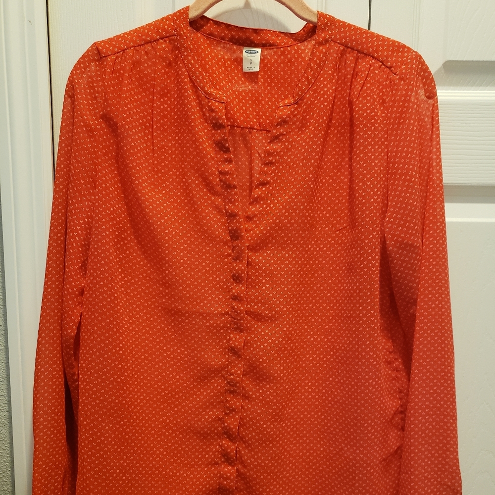 Old Navy top